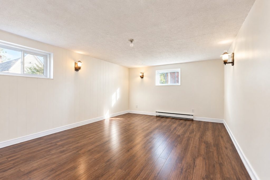 297 89e Avenue — 12